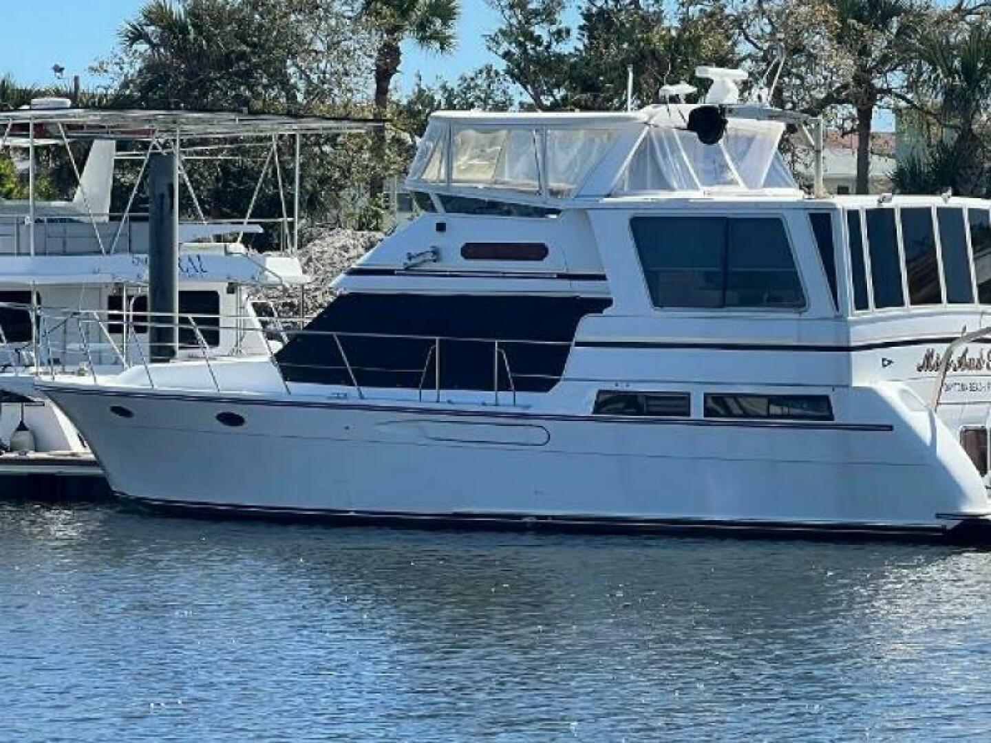 1998 Hyatt 51 Aft Cabin MY - Image 2