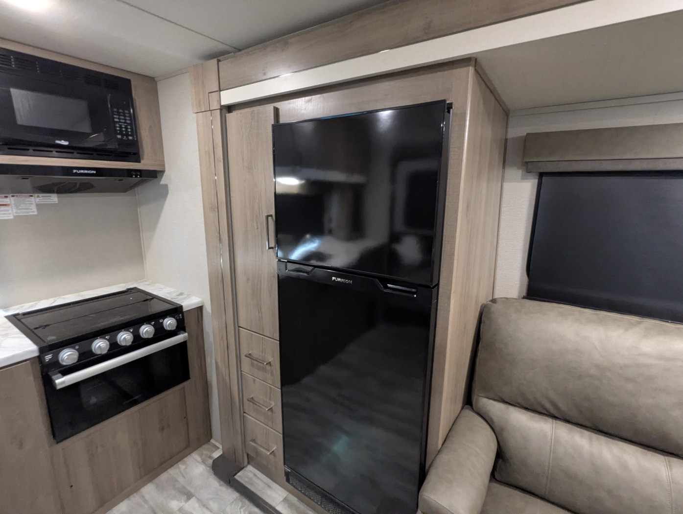 2023 Grand Design Imagine XLS 23LDE - Image 19