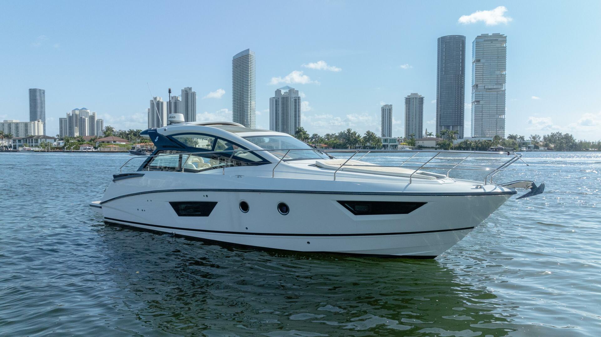 2017 Beneteau Gran Turismo 40 - Image 3