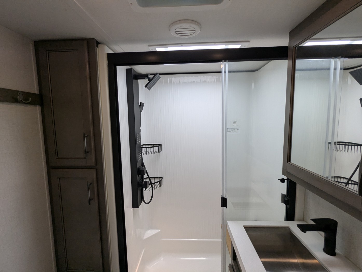 2023 Grand Design Solitude 345GK - Image 23