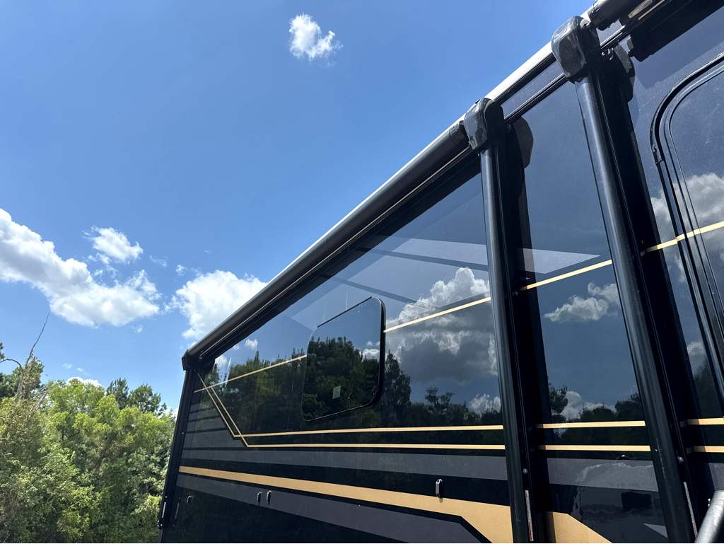 2027 JAYCO PINNACLE 39FLOK - Image 8