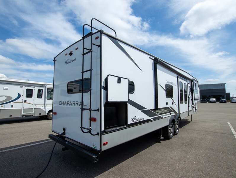 2022 Coachmen Chaparral 334FL - Image 3