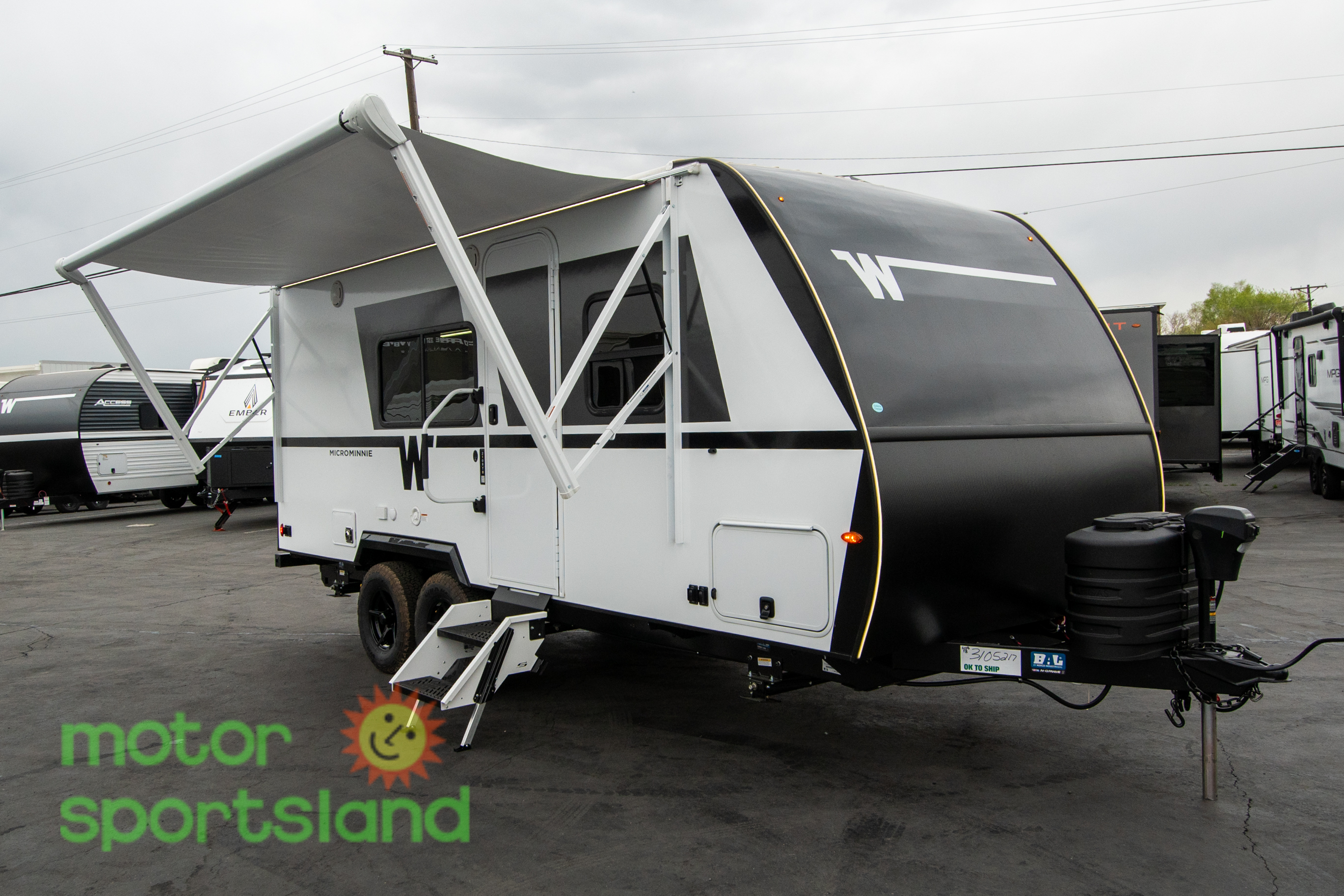 2026 Winnebago Micro Minnie 2108TB - Image 25