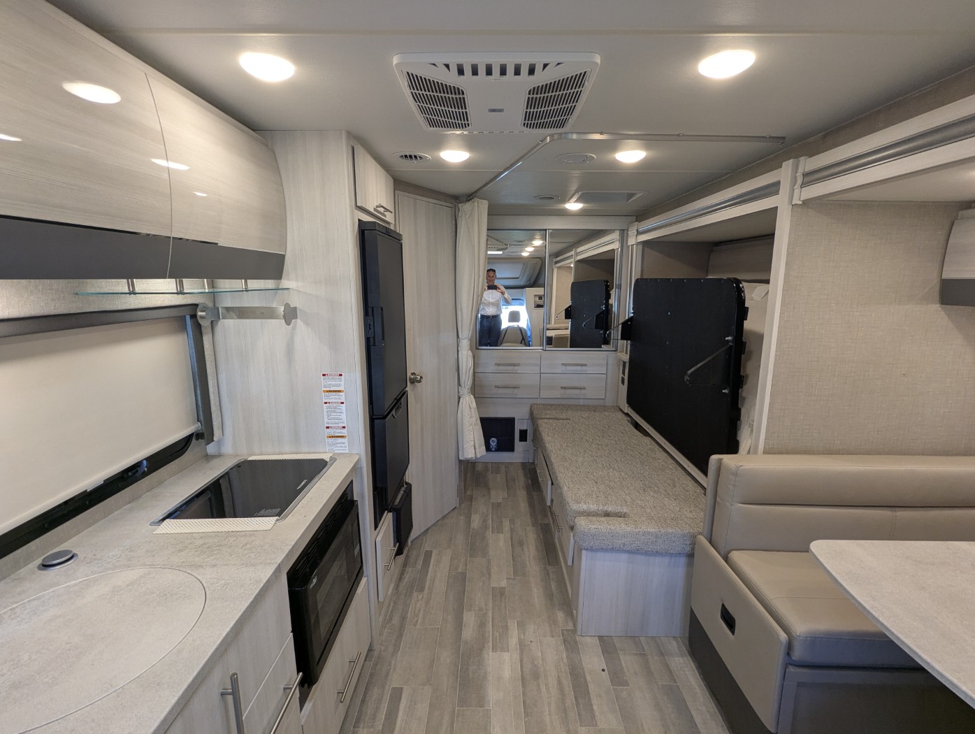 2023 Thor Motor Coach Gemini RUV 23TW - Image 14