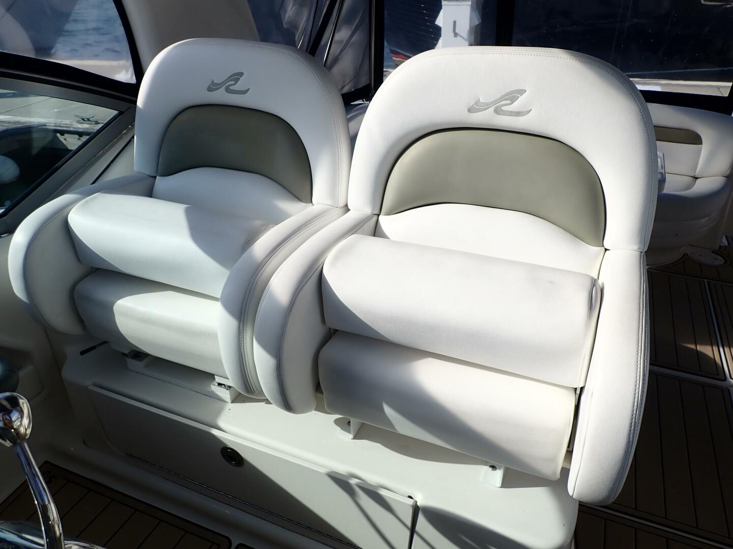 2006 Sea Ray 340 Sundancer - Image 8