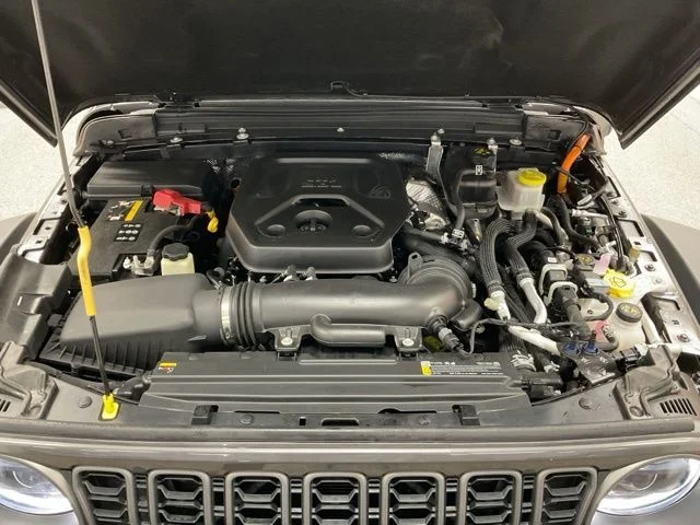 2025 Jeep Wrangler 4xe Rubicon 4x4 - Image 27