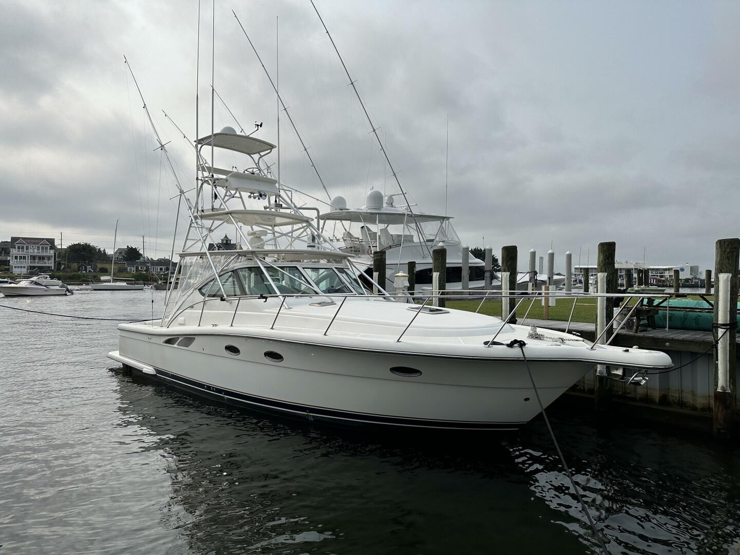 2001 Tiara Yachts 3800 Open - Image 3