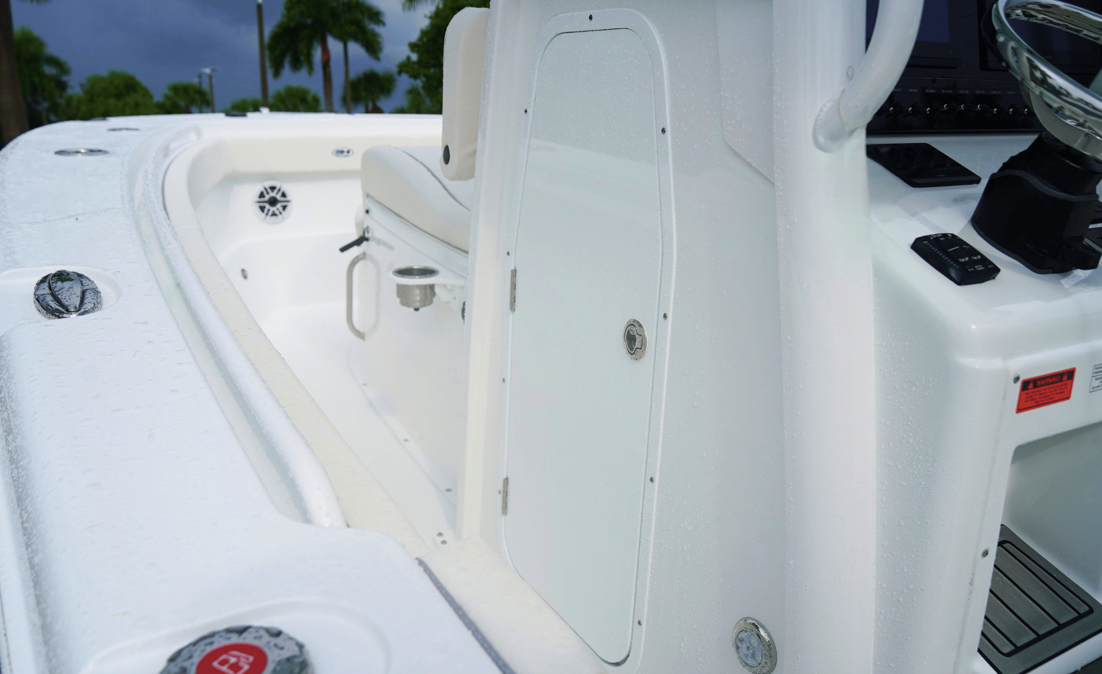2027 SEA HUNT ULTRA 265SL - Image 46