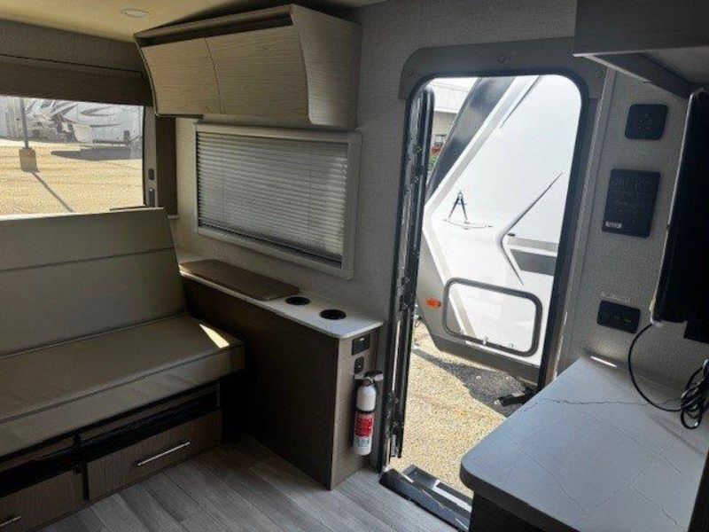 2026 Grand Design Serenova 150HL - Image 7