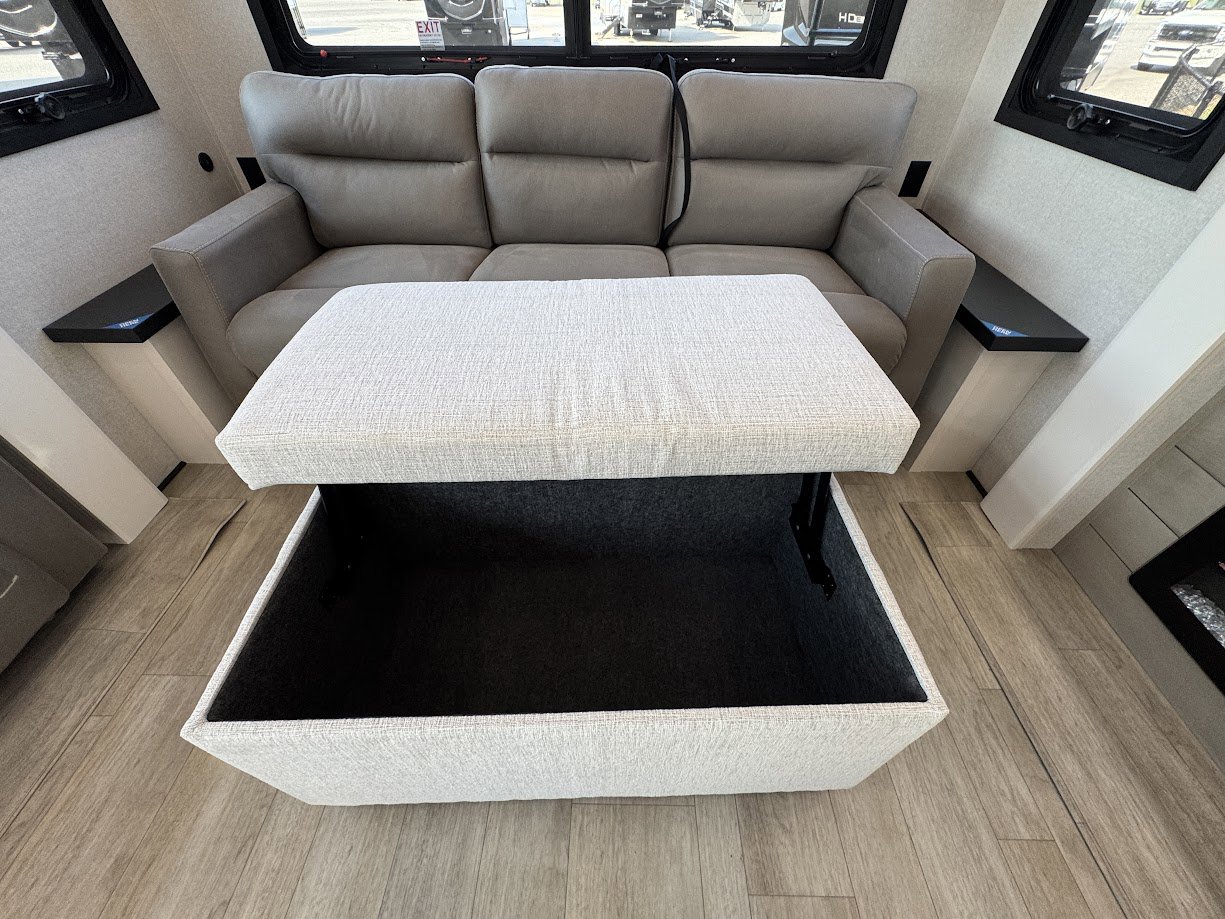 2026 JAYCO PINNACLE 32RLTS - Image 11