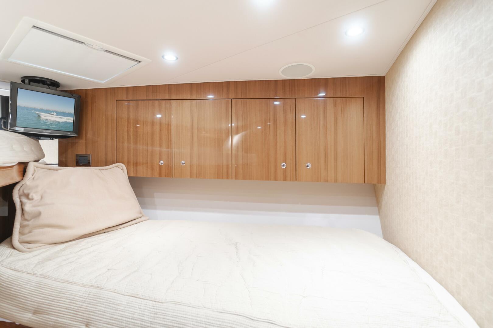 2008 Viking 52 Sport Coupe - Image 16