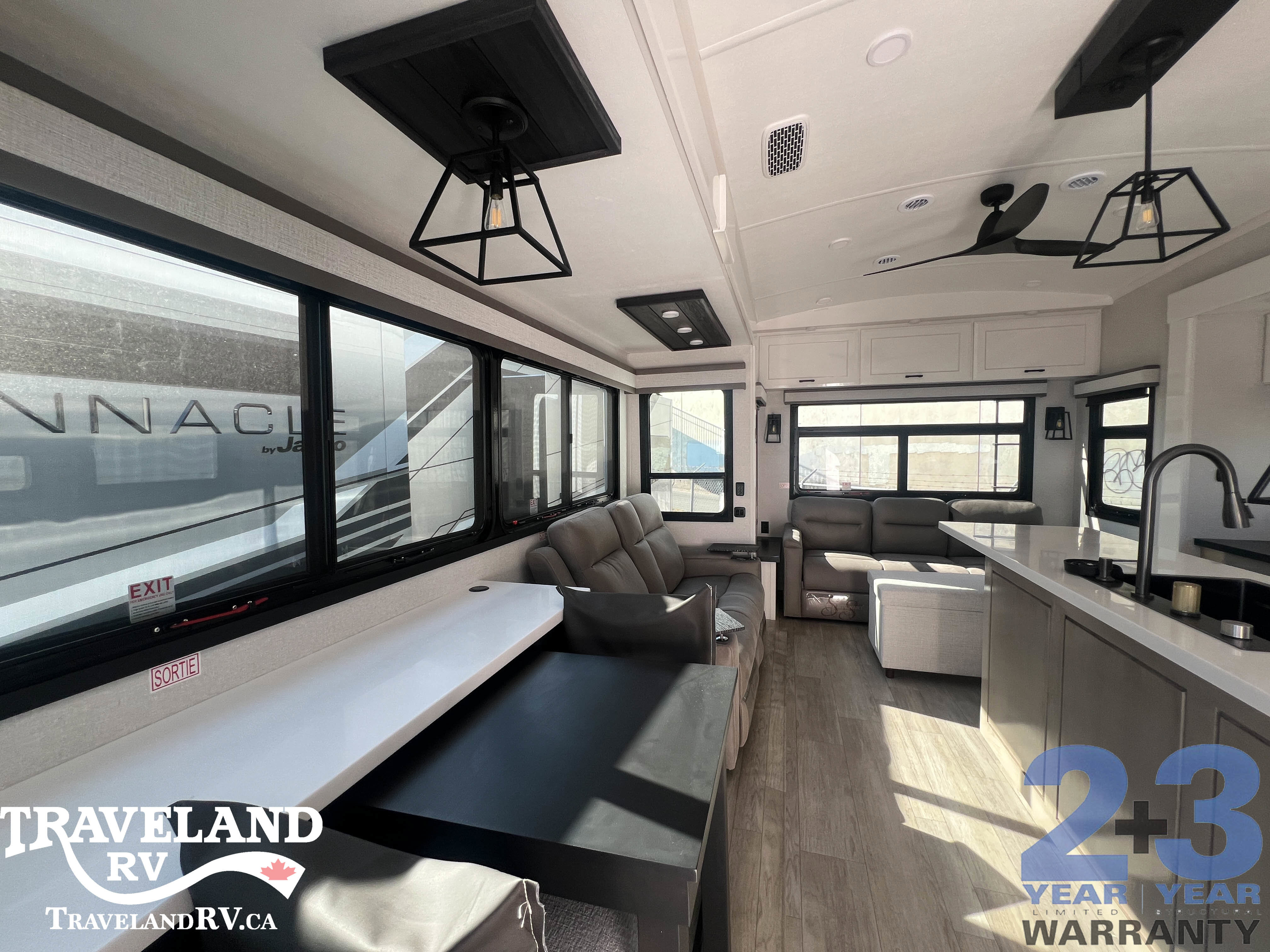 2026 Jayco Pinnacle 36FBTS - Image 7