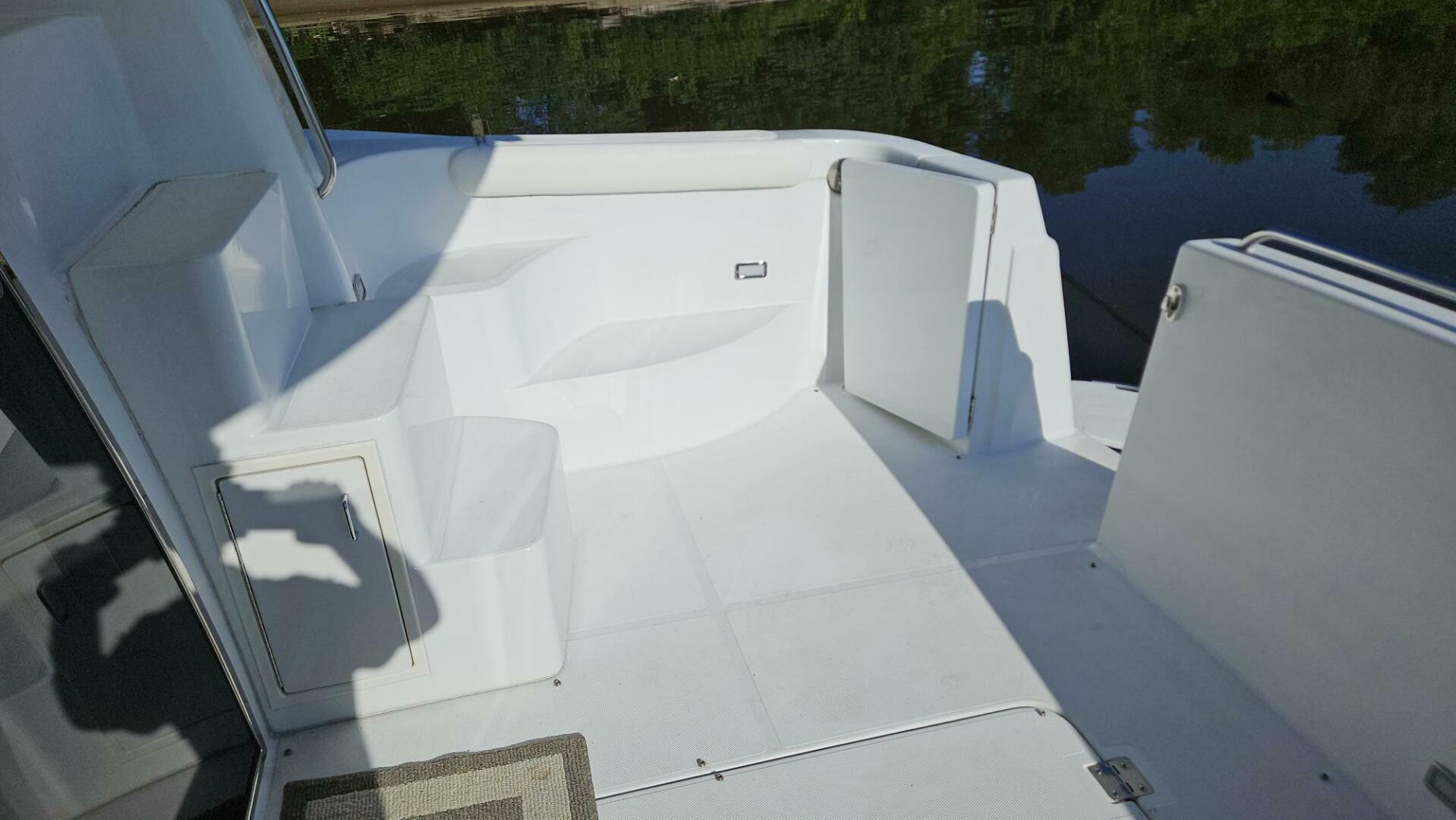 2000 Carver 450 Voyager - Image 30