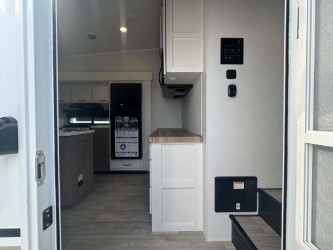 2027 JAYCO EAGLE 29RLC - Image 22