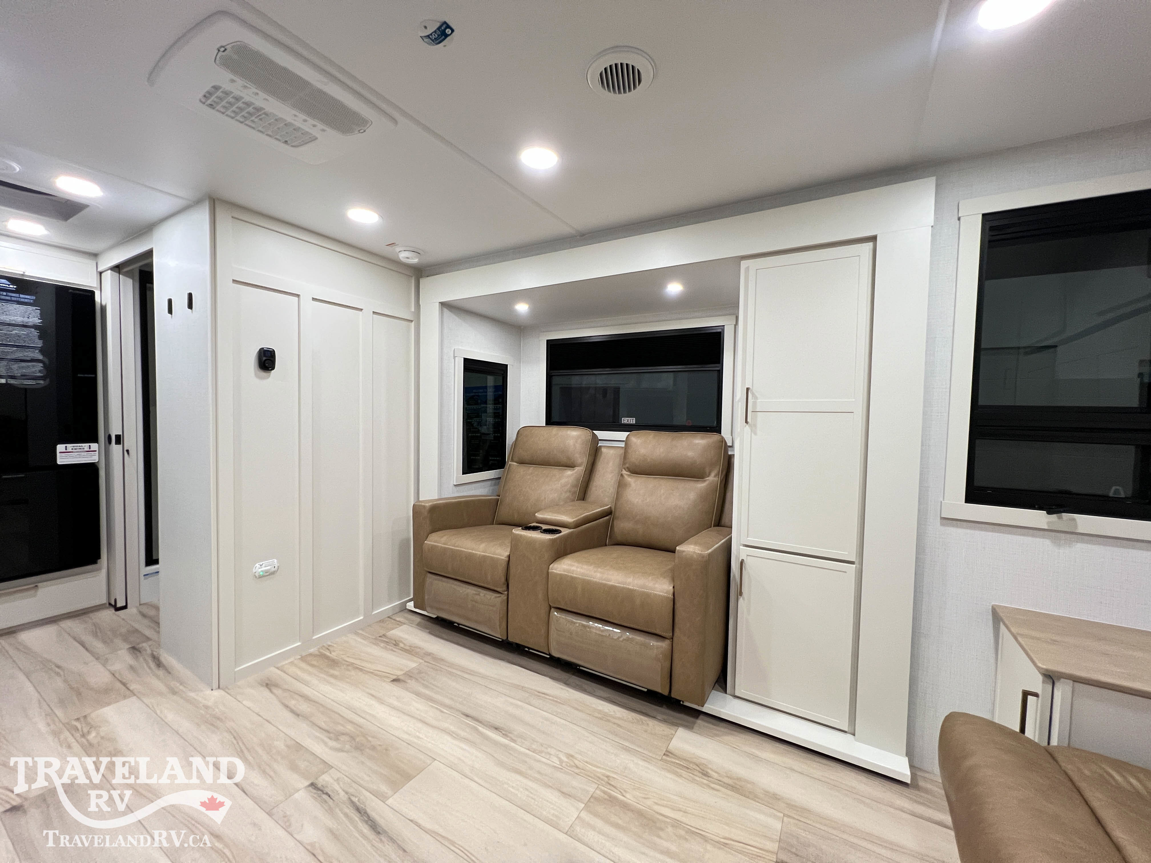 2026 Brinkley RV Model Ix 20x - Image 10