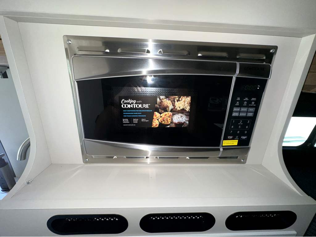 2026 AIRSTREAM RANGELINE - Image 27