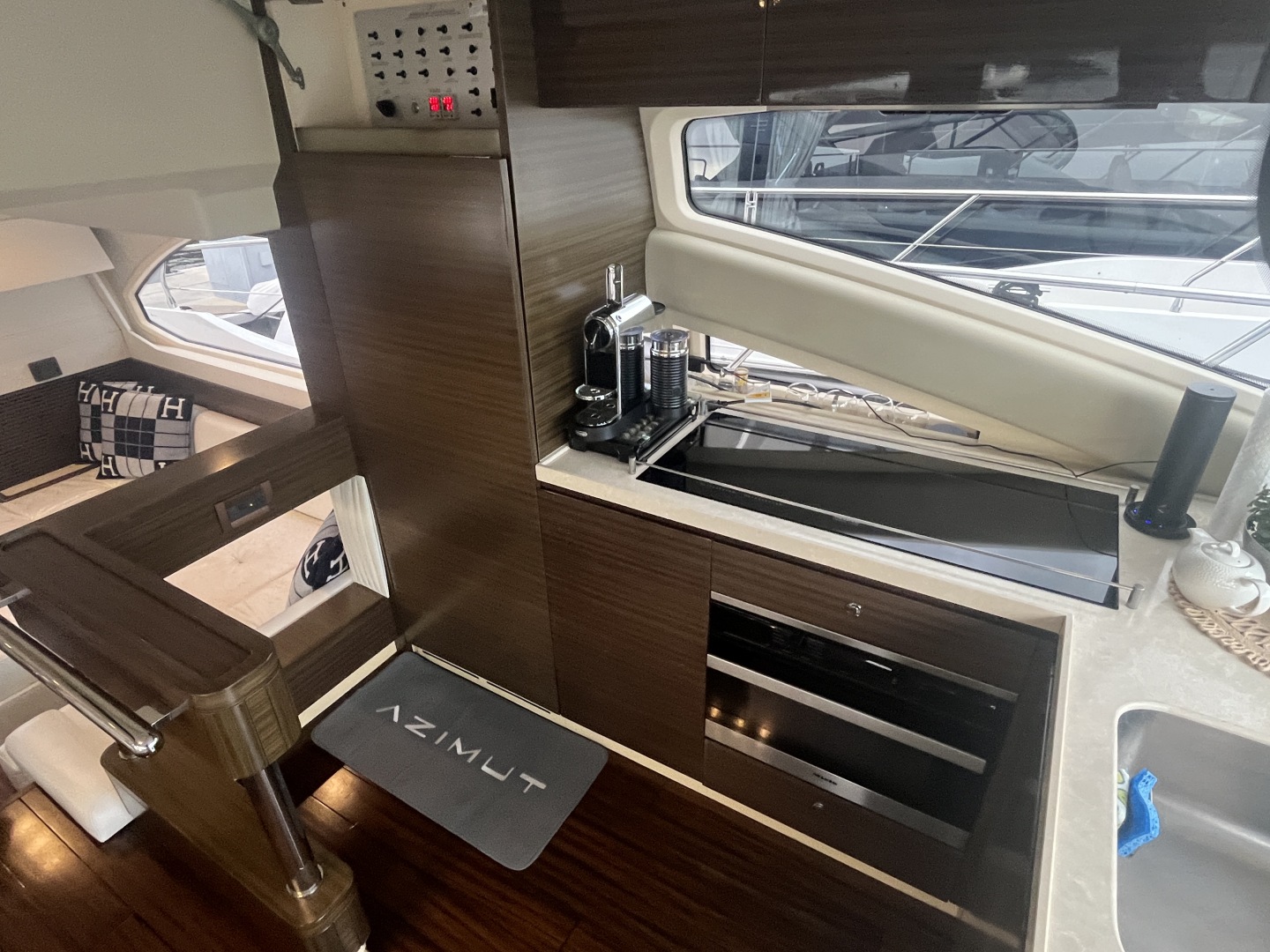 2015 Azimut 54 FLY - Image 7