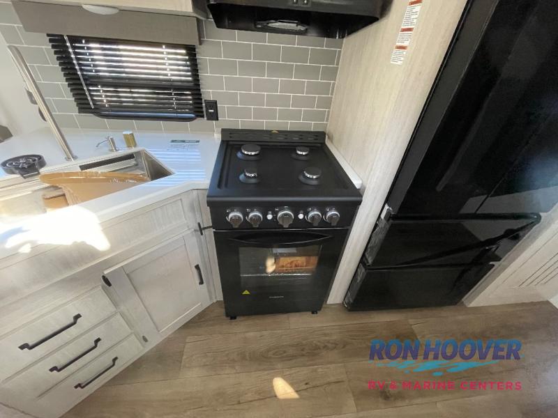 2026 PALOMINO 429LFT - Image 12