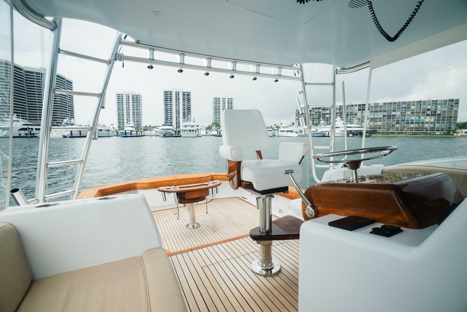 2019 Custom Carolina Daniels Express Sportfish - Image 13