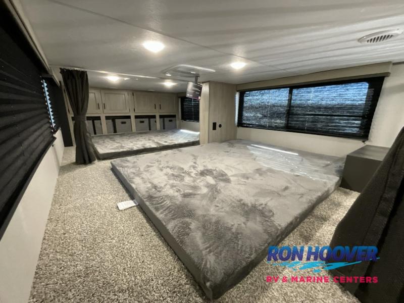 2026 COACHMEN CATALINA 44CONDO - Image 15