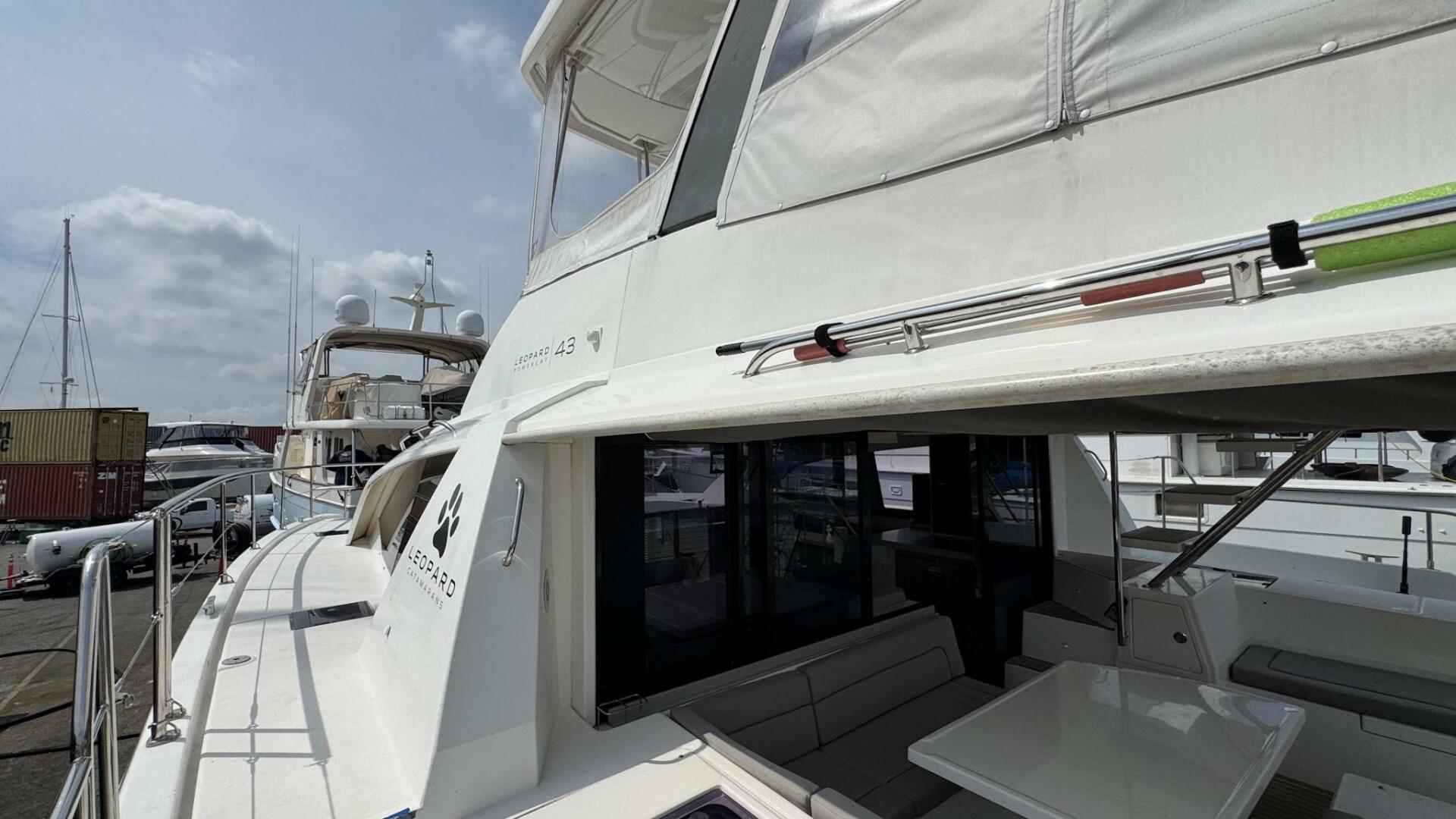 2018 Leopard 43 Powercat - Image 77
