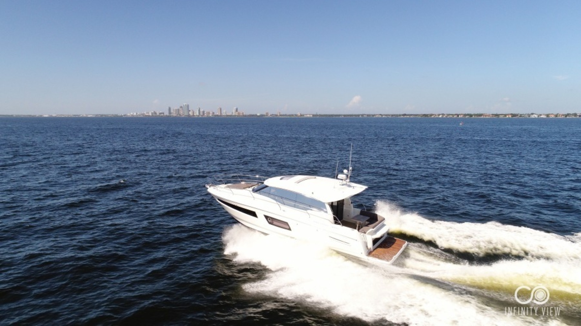2018 Prestige 460 - Image 59