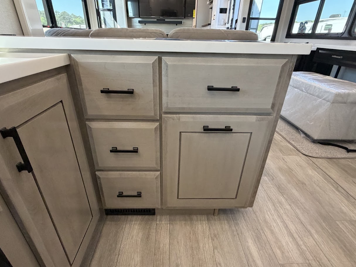 2026 JAYCO PINNACLE 38FBRK - Image 44