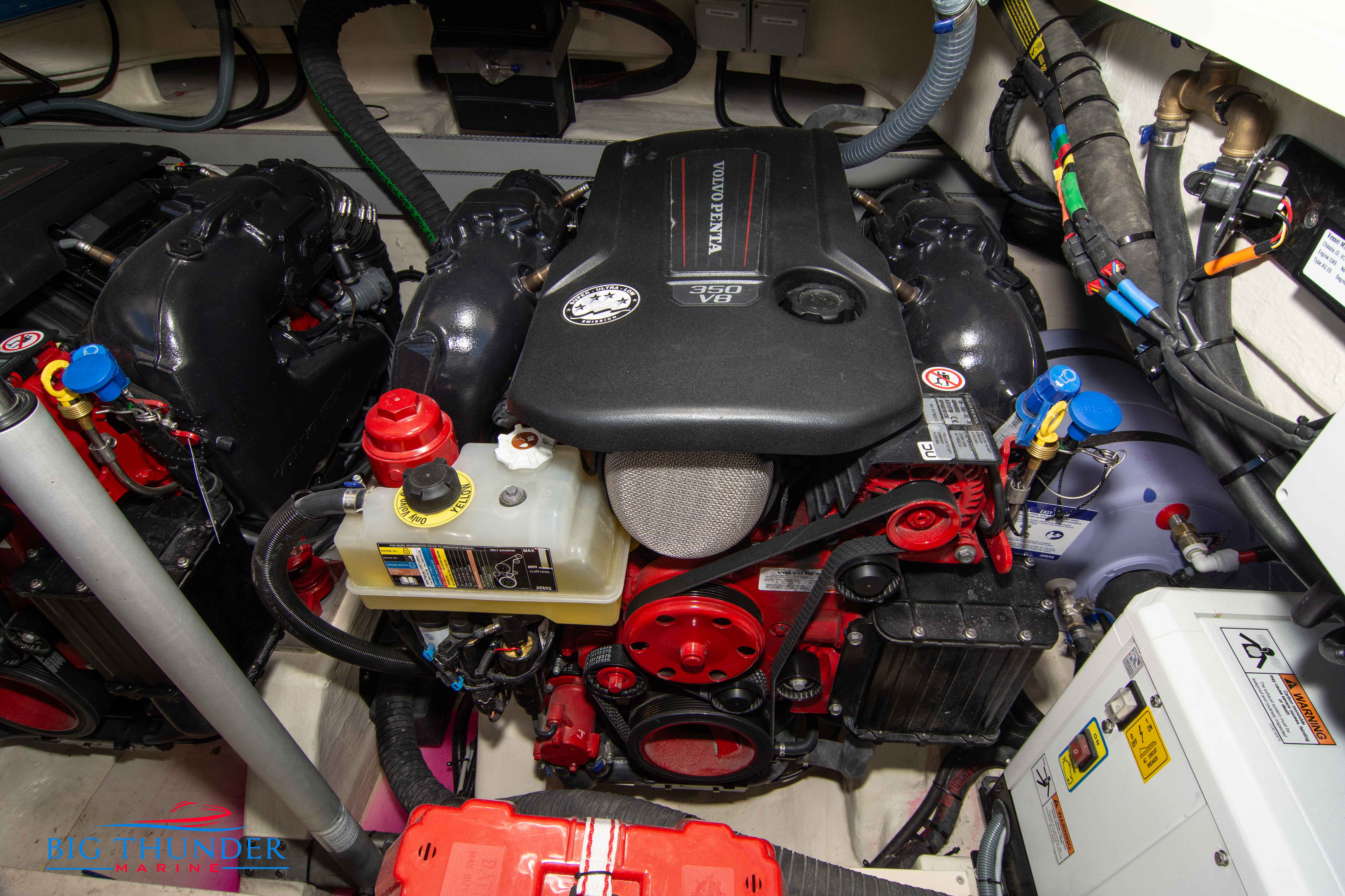 2024 Invictus GT320 - Image 77
