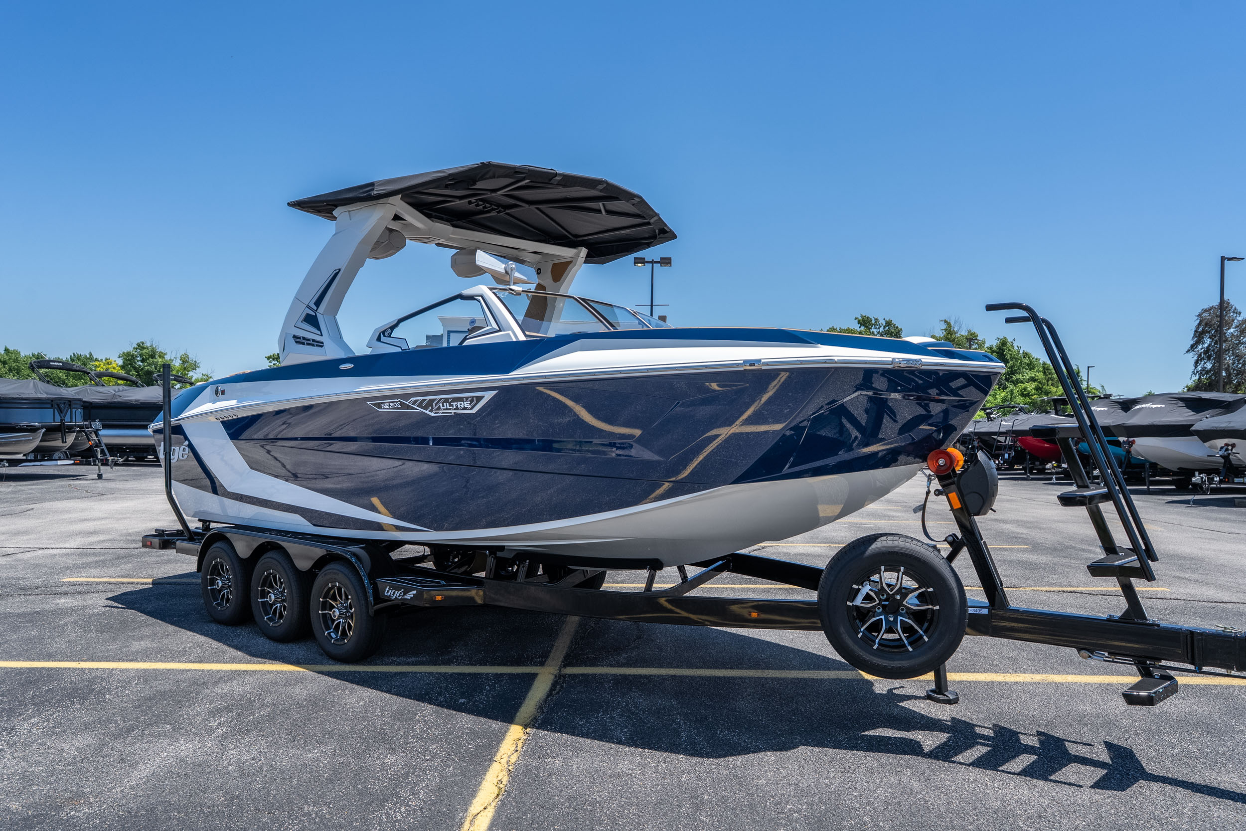 2026 Tigé Ultré 23ZX - Image 4