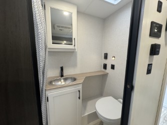2026 VENTURE RV SPORTTREK STINGER 181VRK - Image 7