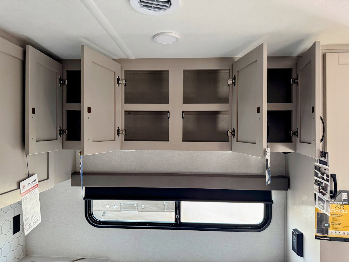 2026 JAYCO SEISMIC 413 - Image 29