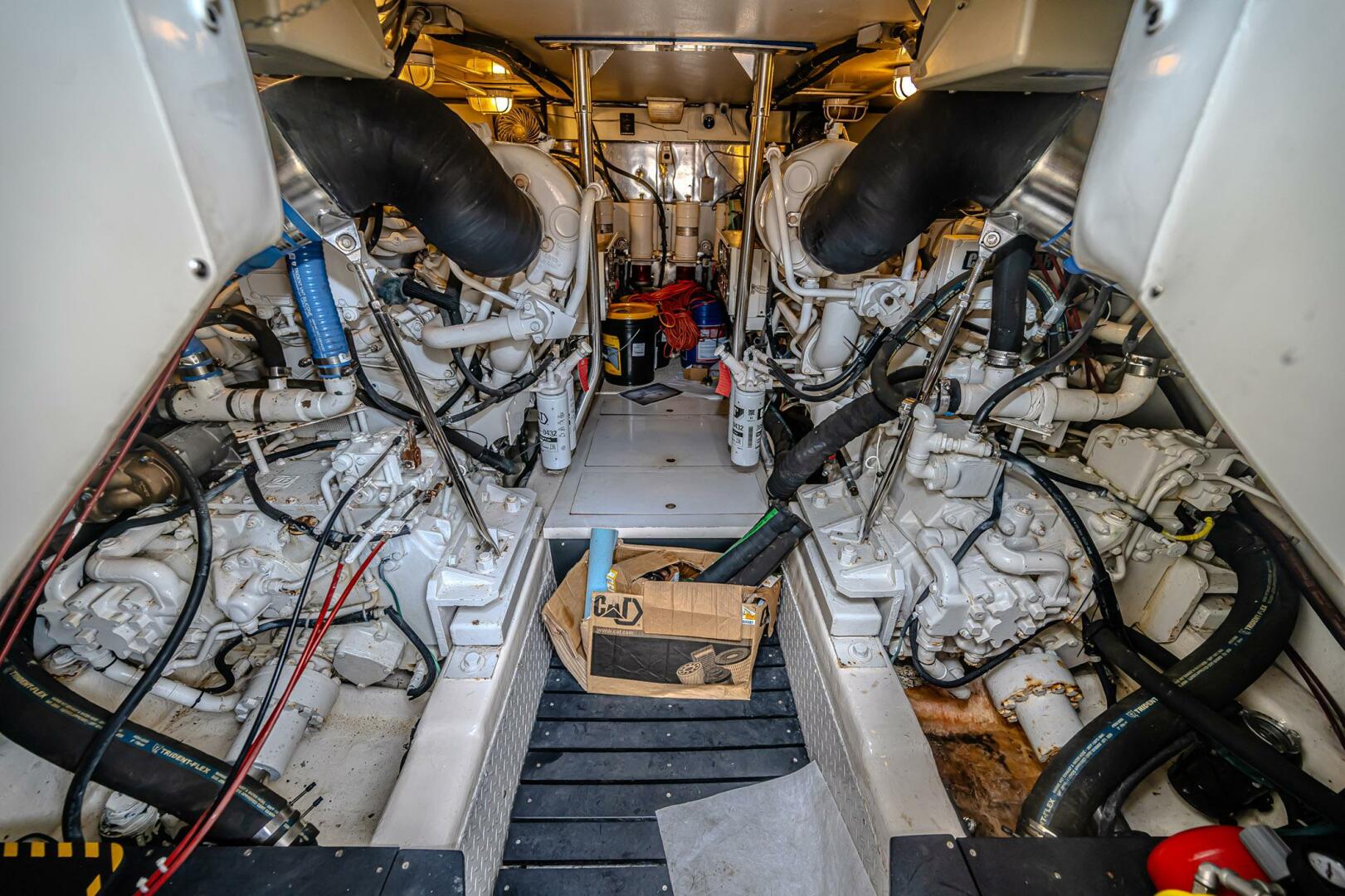 1997 Ocean Yachts 60 Super Sport  EB - Image 21