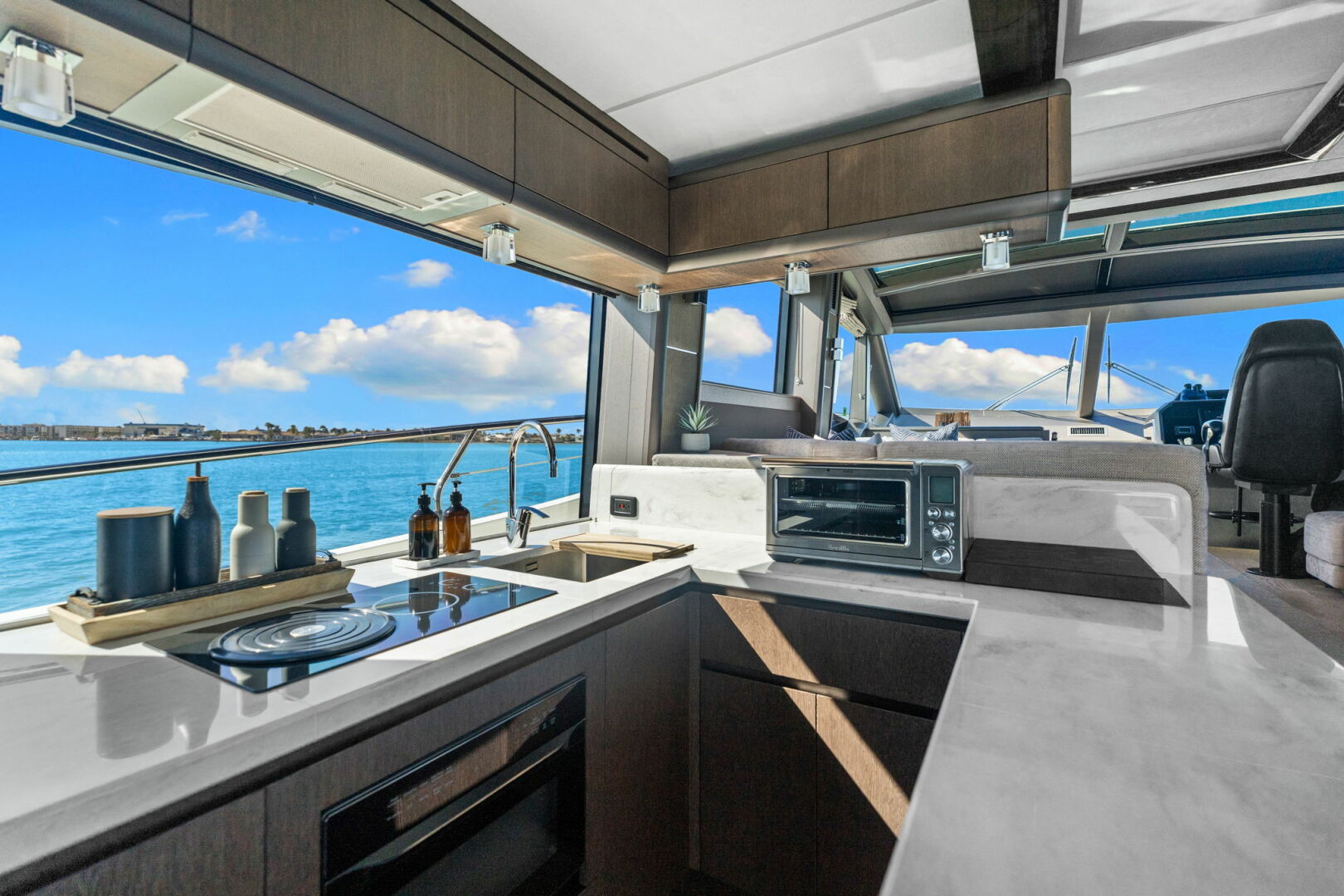 2020 Galeon 680 FLYBRIDGE - Image 31