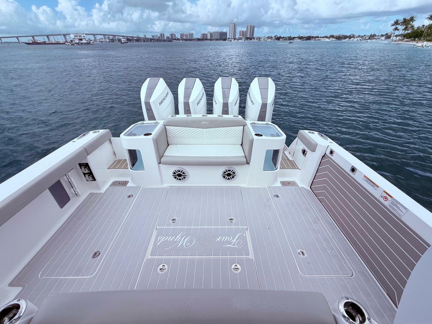 2006 Carver 43 Motor Yacht - Image 89
