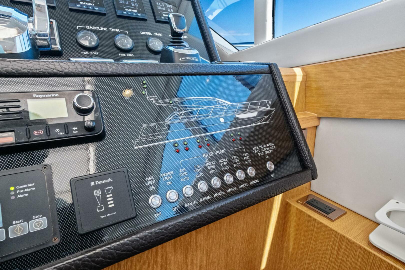 2018 Mares 47 Outboard Express Catamaran - Image 9
