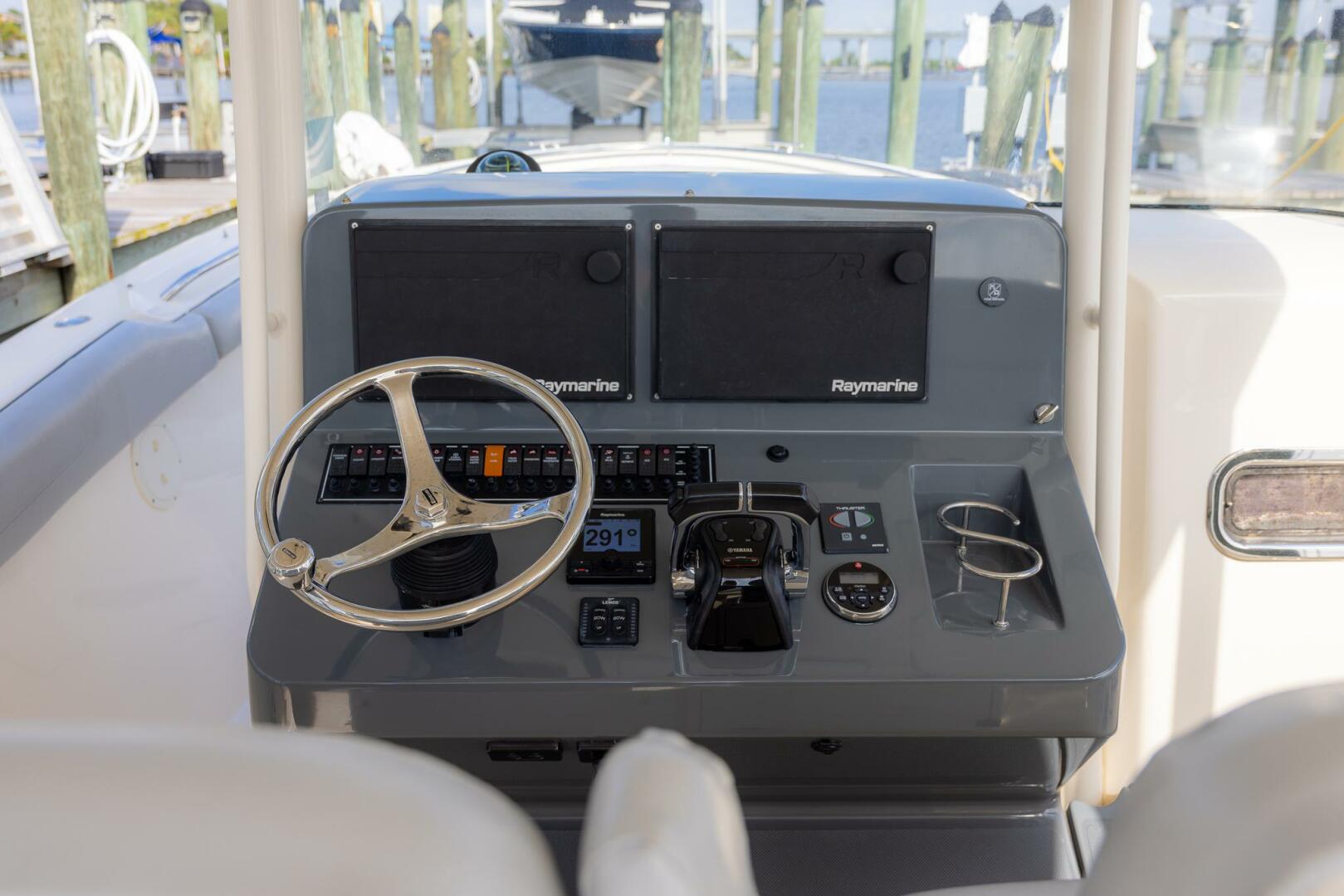 2012 Pursuit ST 310 Sport - Image 35