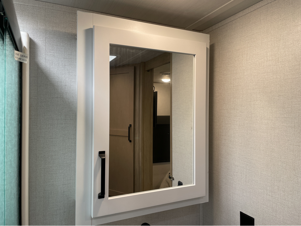 2022 Keystone Raptor 351 - Image 21