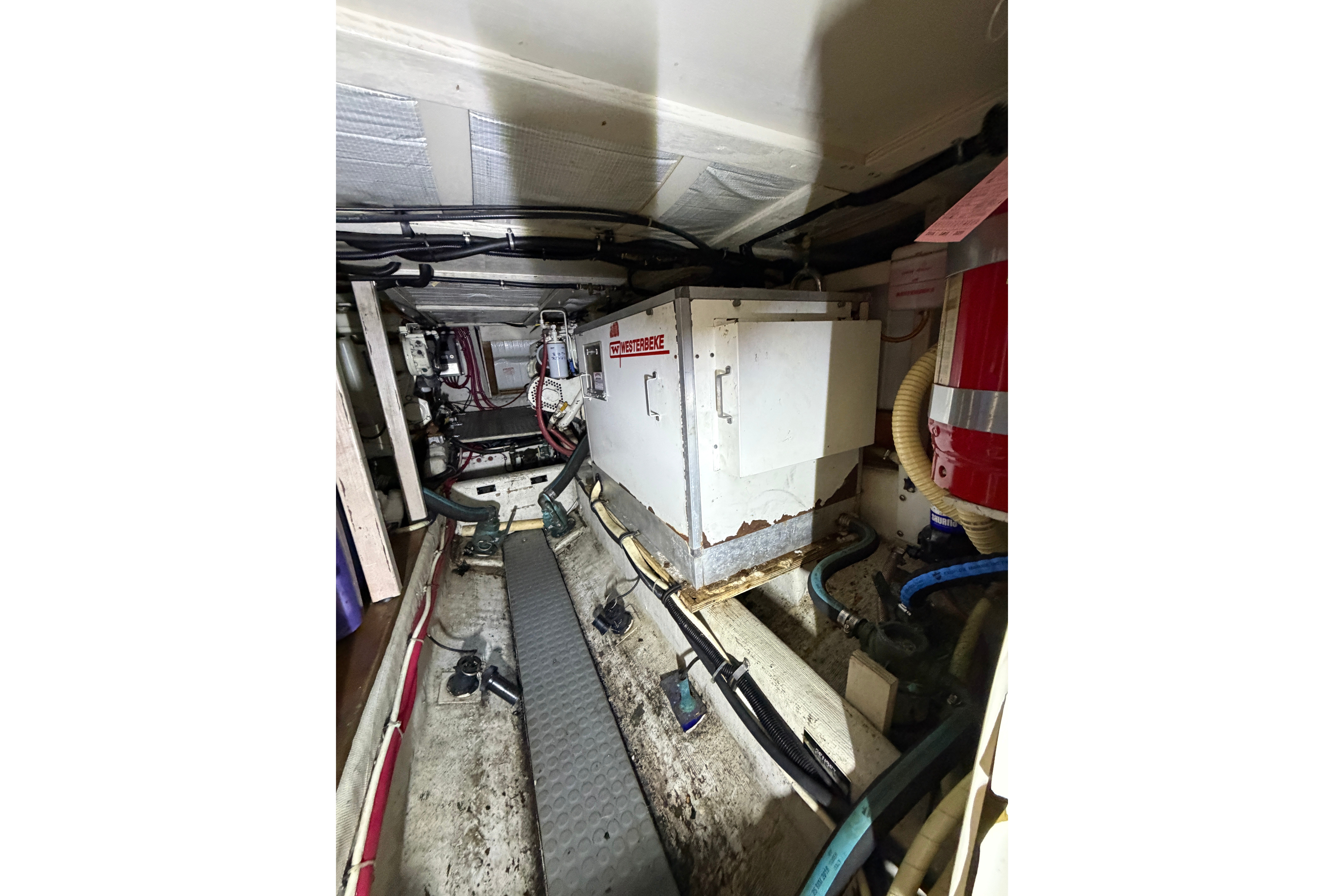 1998 Sabreline 36 AFT CABIN - Image 46