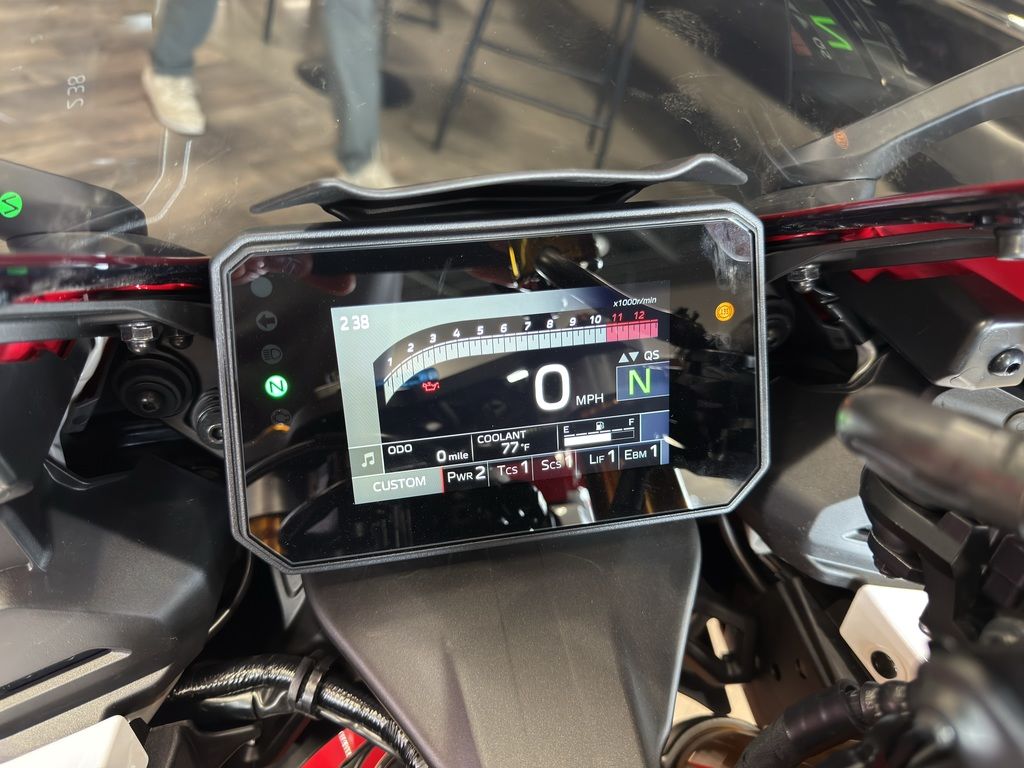 2026 Yamaha YZF-R7 70th Anniversary Edition - Image 46