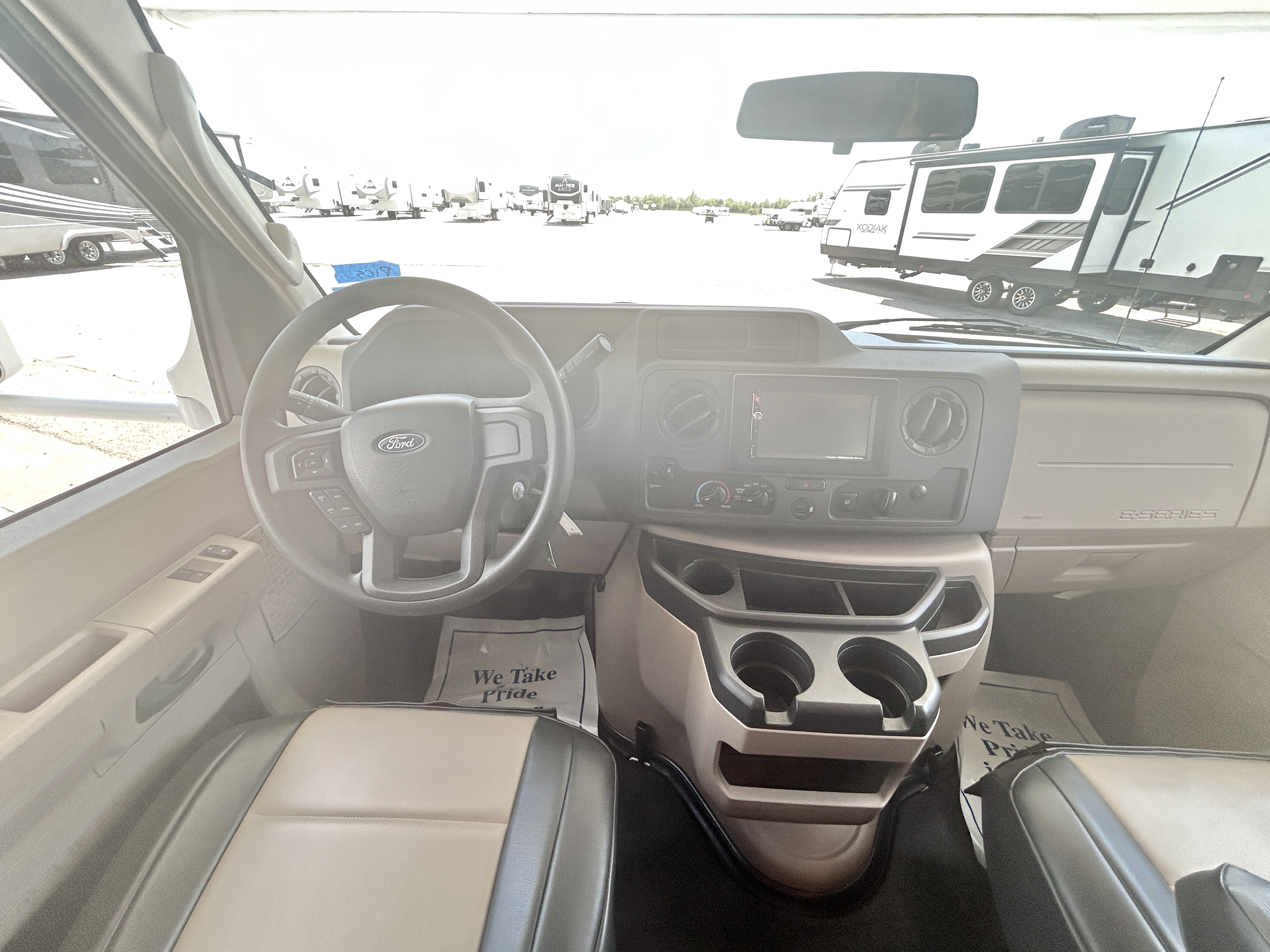 2022 Thor Motor Coach Coleman 24CM - Image 18
