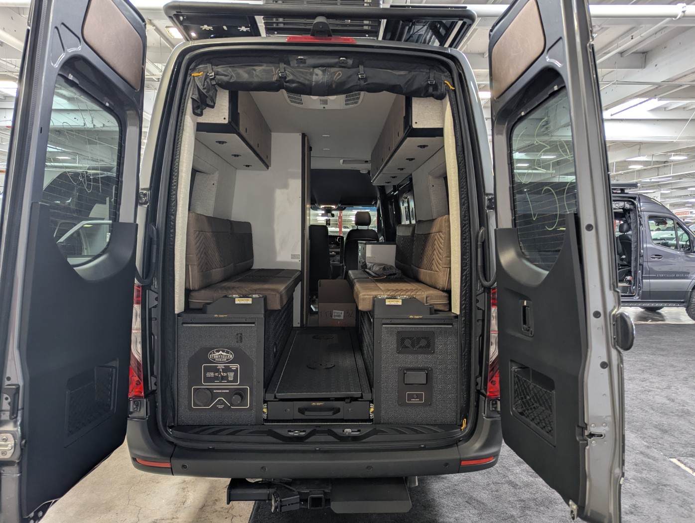 2027 Storyteller Overland TOUR MODE XL - Image 10