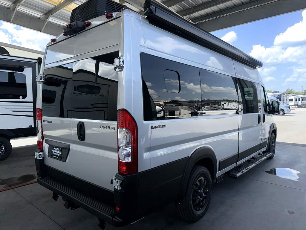 2026 AIRSTREAM RANGELINE POP TOP - Image 4