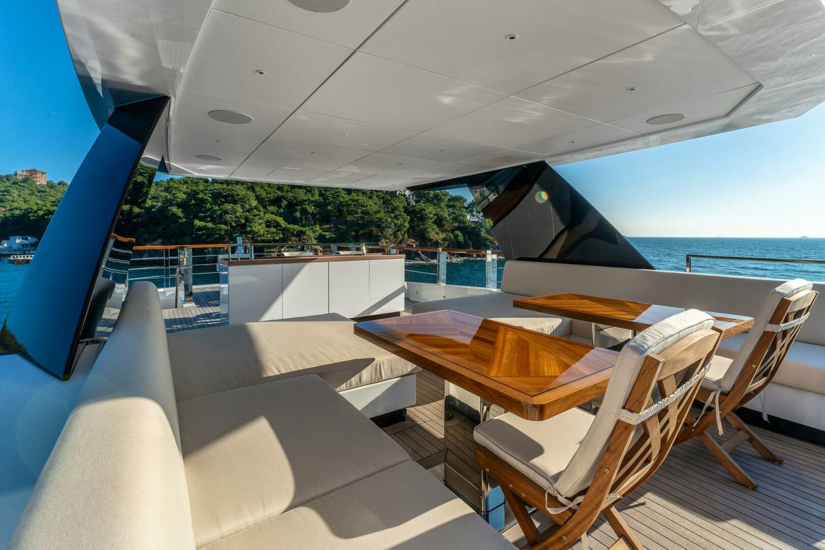 2024 AES Yacht - Image 23