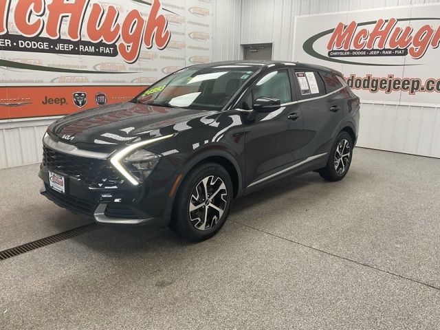 2023 Kia Sportage Utility 4D EX 2WD - Image 1