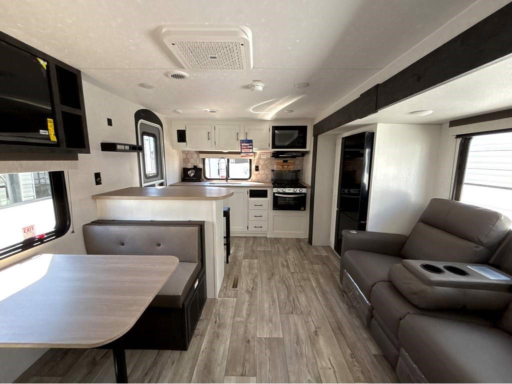 2026 VENTURE RV SIENNA 231VRK - Image 7