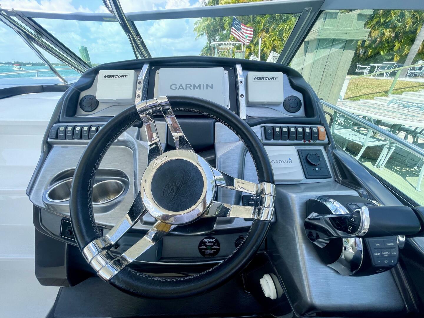2016 Monterey 335 Sport Yacht - Image 25