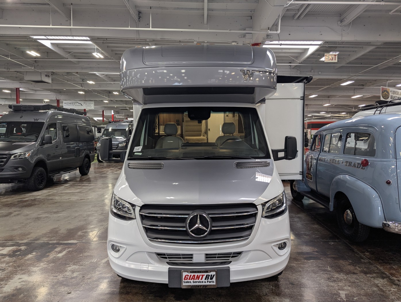 2023 Winnebago View 24J - Image 3