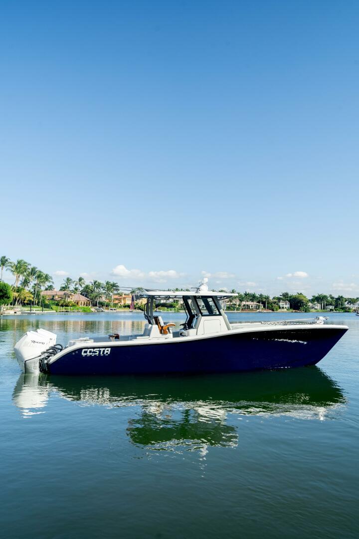 2025 Costa Custom - Image 27