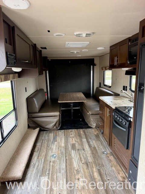 2016 CHEROKEE PATRIOT 25RR - Image 7