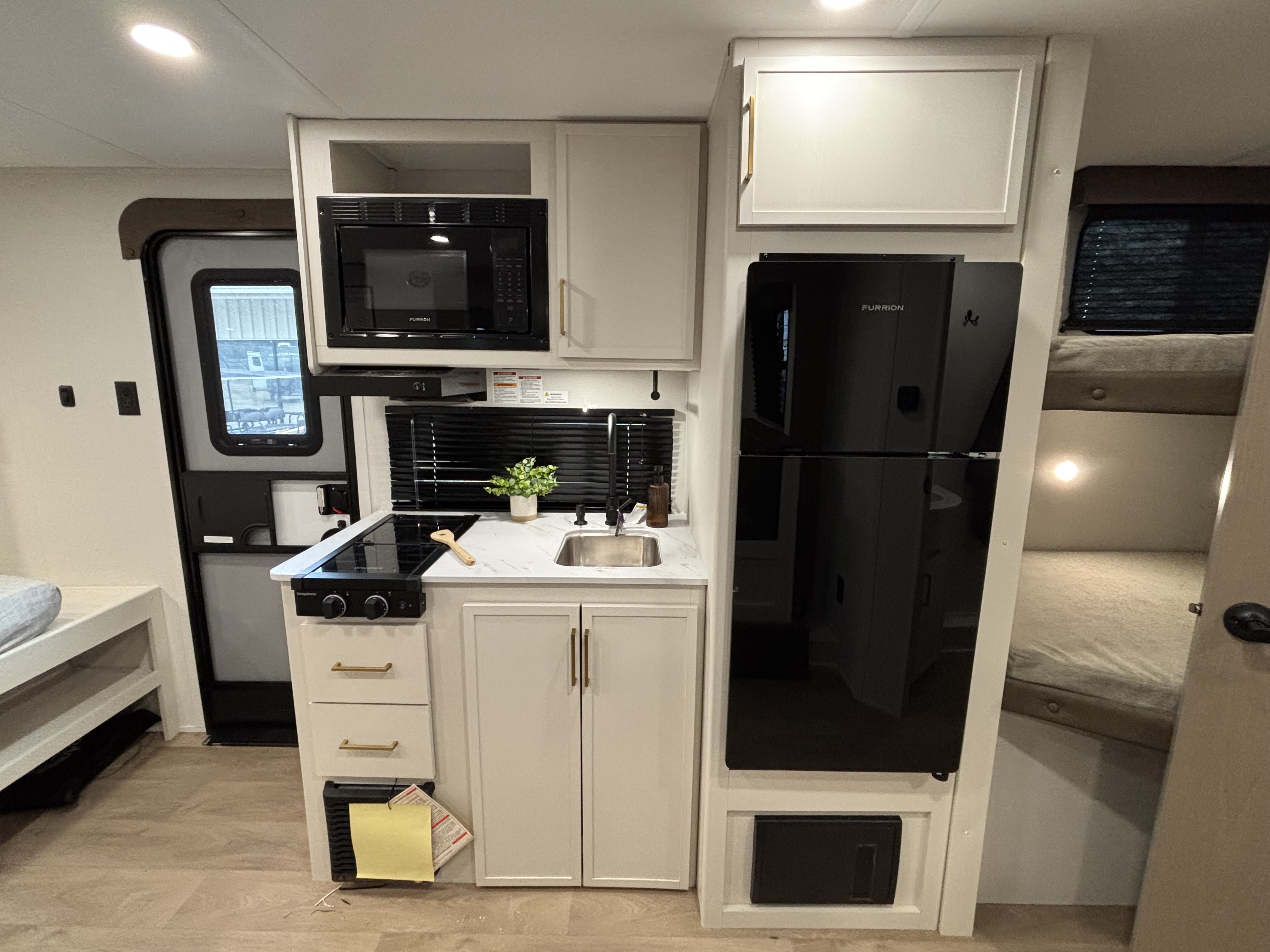 2026 Grand Design Transcend ONE 161DB - Image 14